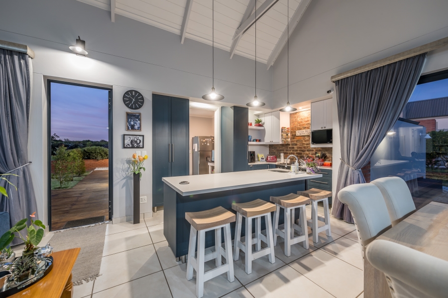 3 Bedroom Property for Sale in Nautilus Bay Western Cape